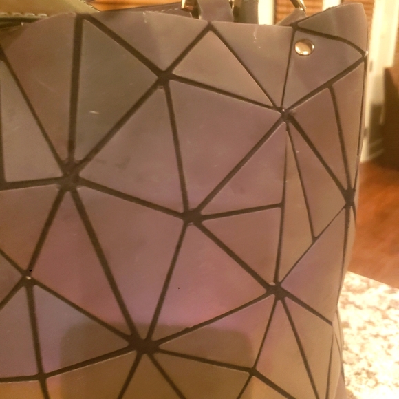 Geometric Luminous Purse/ Handbags for Women "Holographic Reflective Crossbod" - Picture 5 of 14